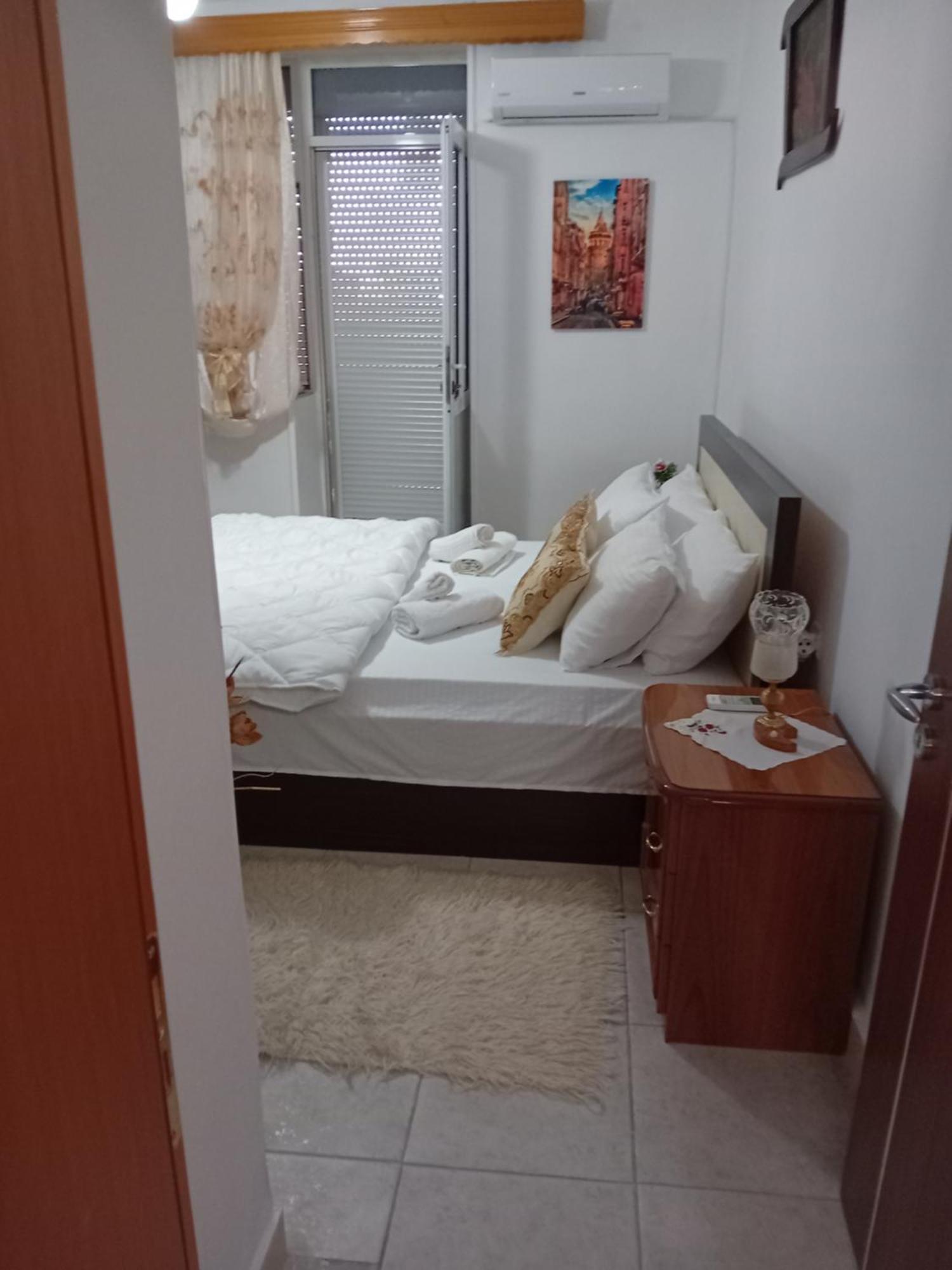 Olivia Guesthouse Gjirokastër Esterno foto